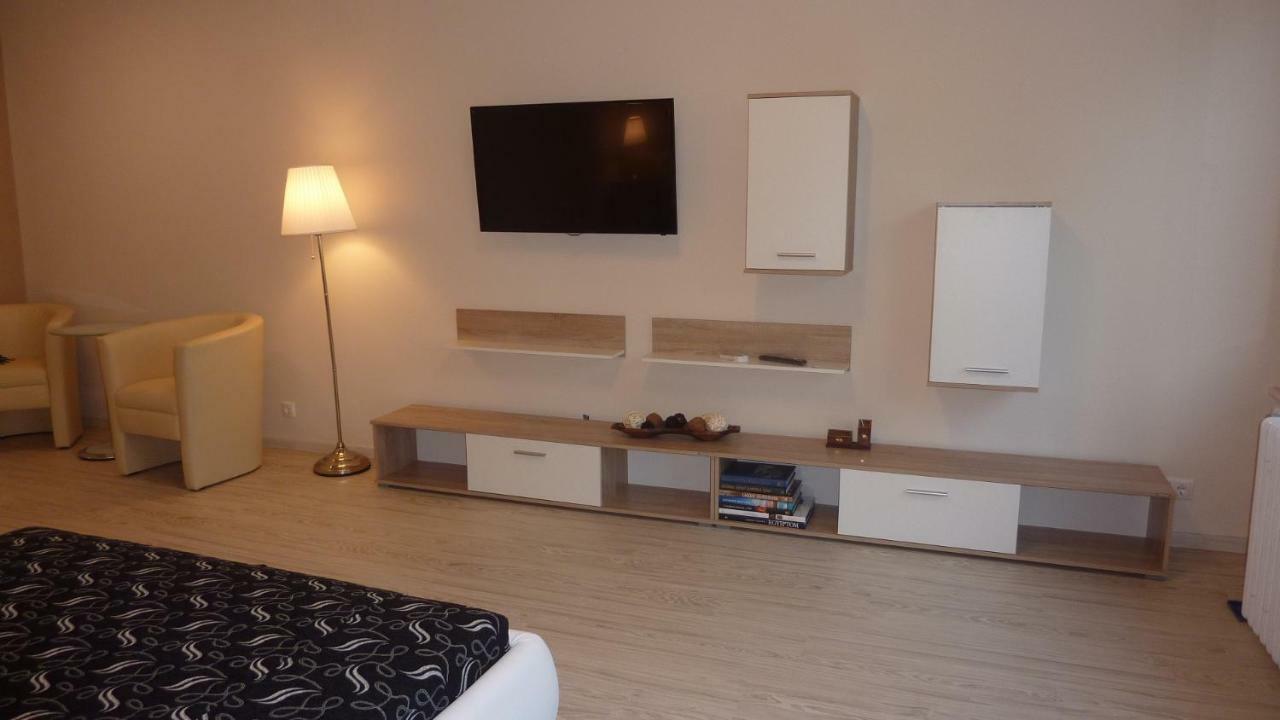 Brand New Apartment In The Center Budapest Eksteriør billede